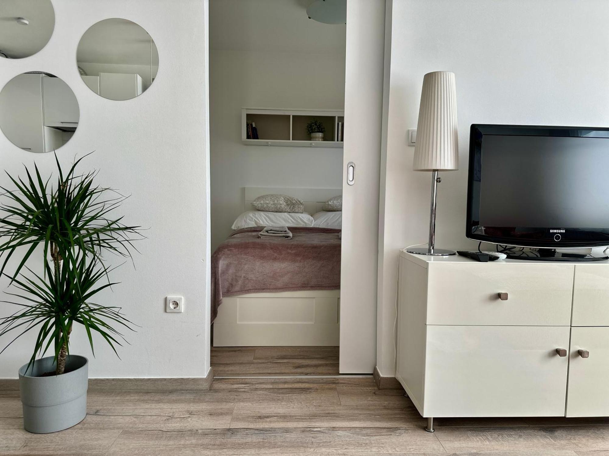 City Break Apartment - Private Garage, Ac, Balcony Budapest Exterior foto